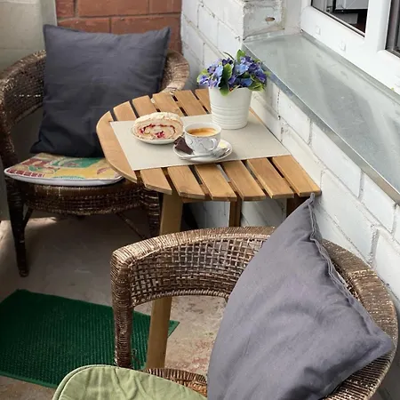 Your Cozy Family-friendly Flat In Vibrant * リガ