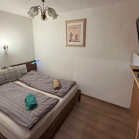 Your Cozy Family-friendly Flat In Vibrant *